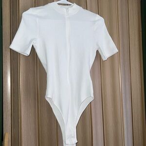 M Fashion Nova Body Suit